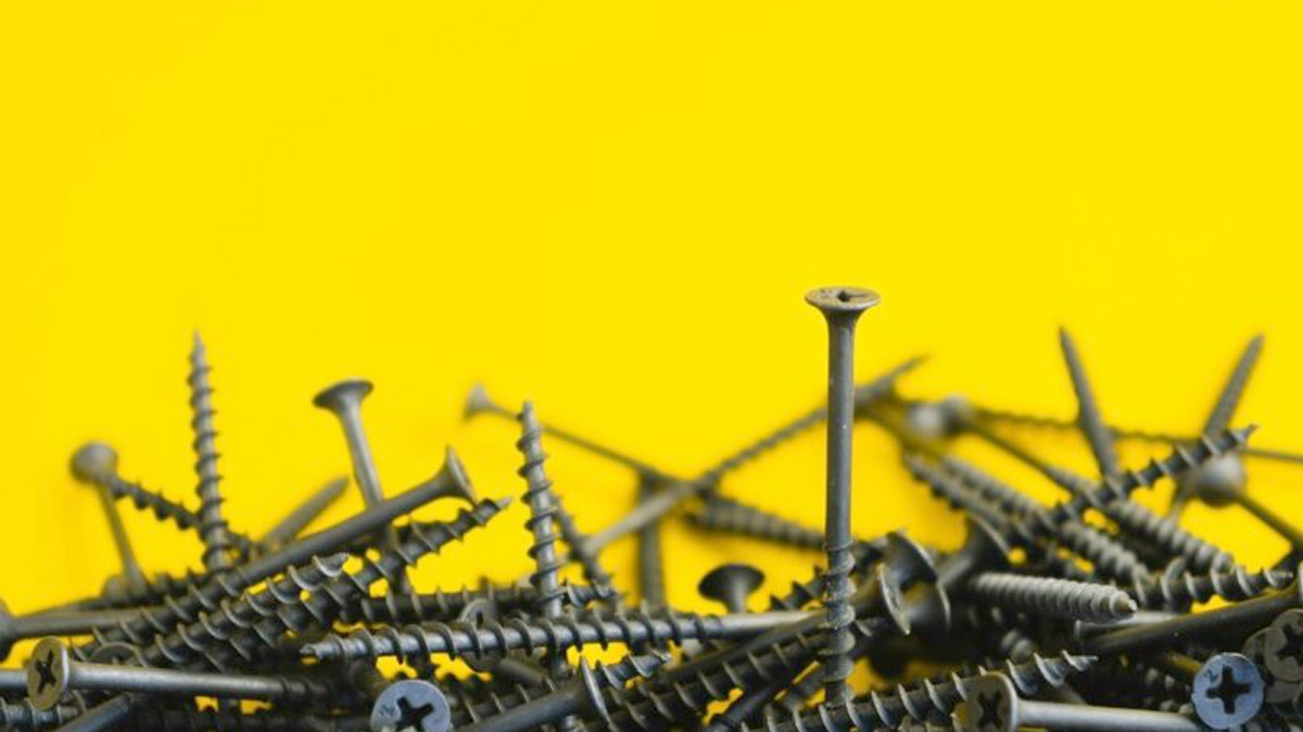 Elementy złączne – klucz do trwałości Twoich projektów