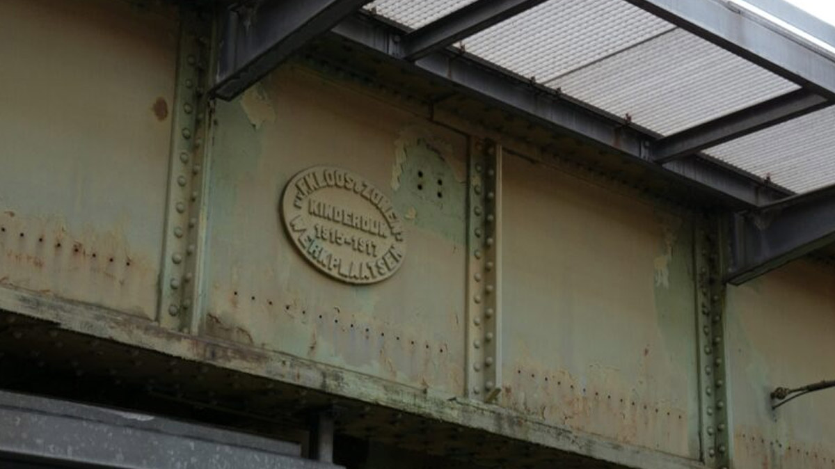 Nity stalowe — wytrzymałość i wszechstronność w nowoczesnych konstrukcjach